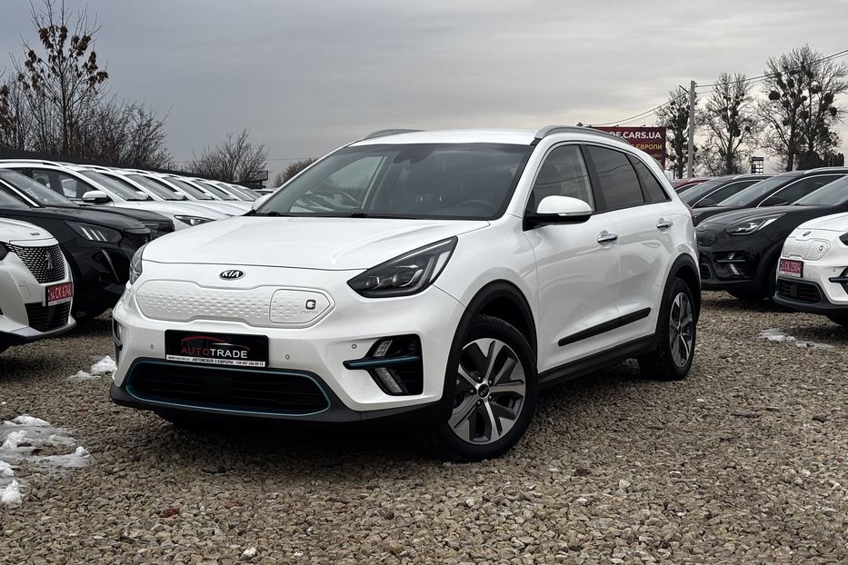 Продам Kia Niro 64 KW авто у Львові  2020 года в Львове