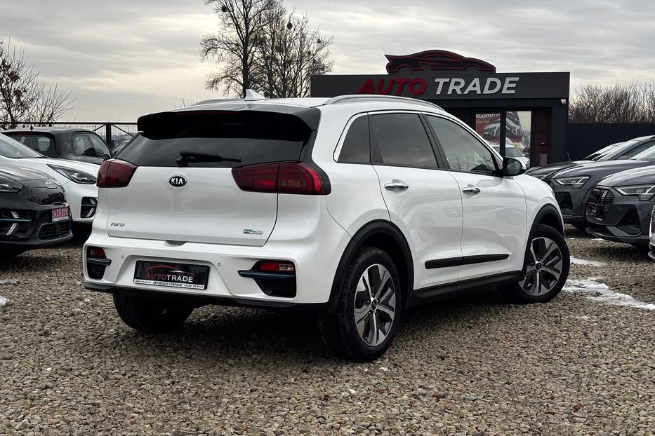 Продам Kia Niro 64 KW авто у Львові  2020 года в Львове