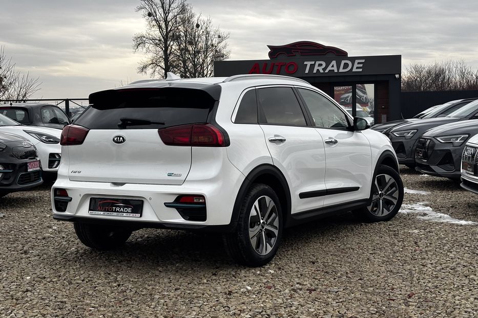 Продам Kia Niro 64 KW авто у Львові  2020 года в Львове