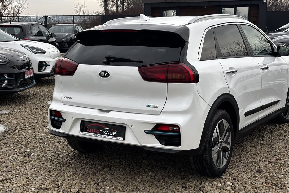 Продам Kia Niro 64 KW авто у Львові  2020 года в Львове