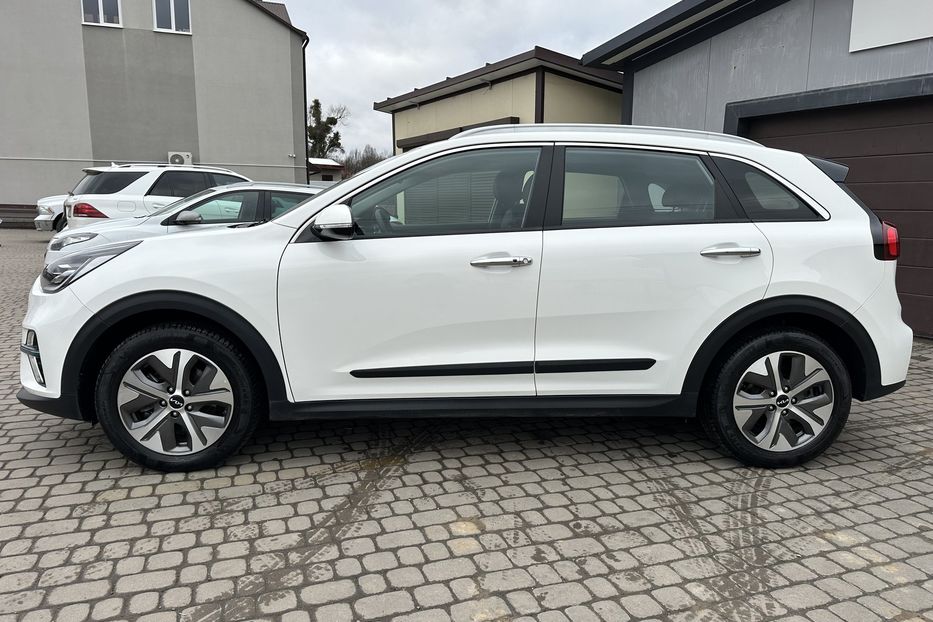 Продам Kia Niro 64кВт. ЗАРЕЗЕРВОВАНО 2022 года в Львове