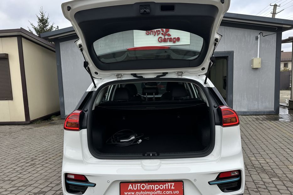Продам Kia Niro 64кВт. ЗАРЕЗЕРВОВАНО 2022 года в Львове