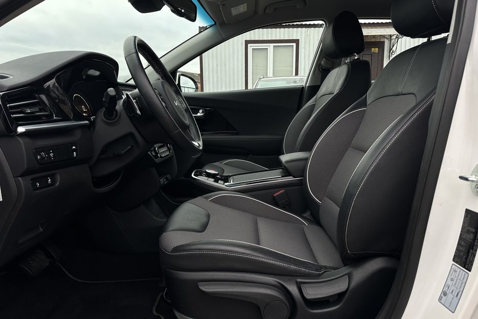 Продам Kia Niro 64кВт. ЗАРЕЗЕРВОВАНО 2022 года в Львове