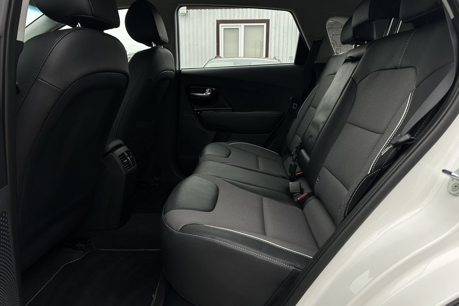 Продам Kia Niro 64кВт. ЗАРЕЗЕРВОВАНО 2022 года в Львове