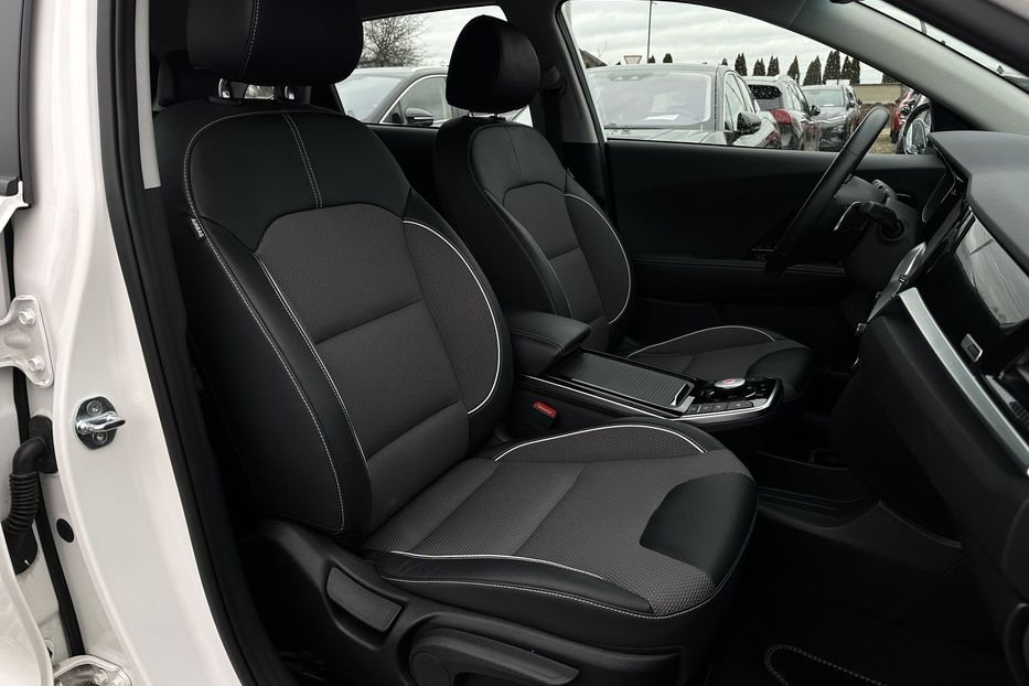 Продам Kia Niro 64кВт. ЗАРЕЗЕРВОВАНО 2022 года в Львове