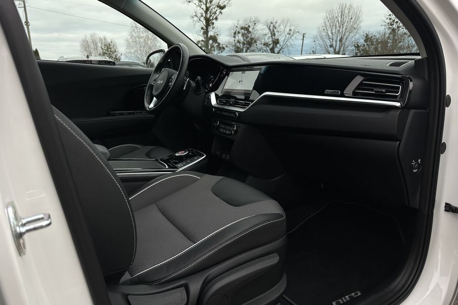 Продам Kia Niro 64кВт. ЗАРЕЗЕРВОВАНО 2022 года в Львове