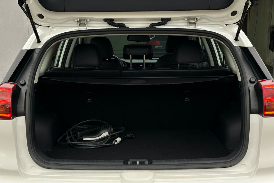 Продам Kia Niro 64кВт. ЗАРЕЗЕРВОВАНО 2022 года в Львове