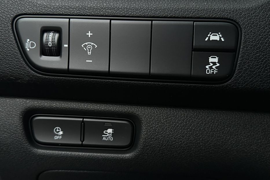 Продам Kia Niro 64кВт. ЗАРЕЗЕРВОВАНО 2022 года в Львове