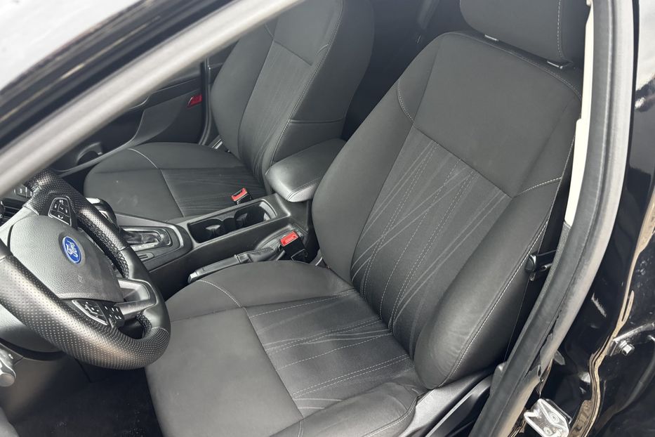 Продам Ford Focus 2016 года в Львове