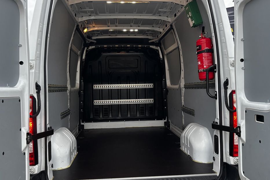 Продам Renault Master груз. L2H2 2021 года в Львове