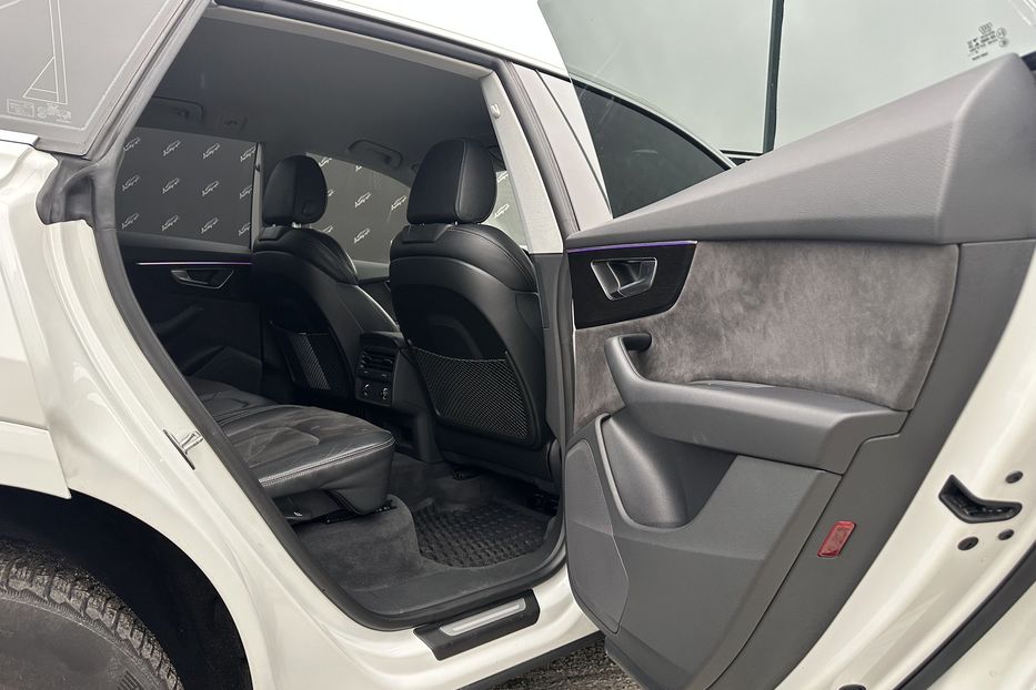 Продам Audi Q8 TDI Quattro 2019 года в Киеве