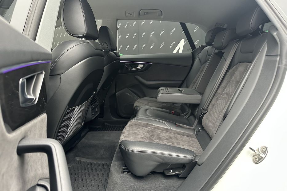 Продам Audi Q8 TDI Quattro 2019 года в Киеве