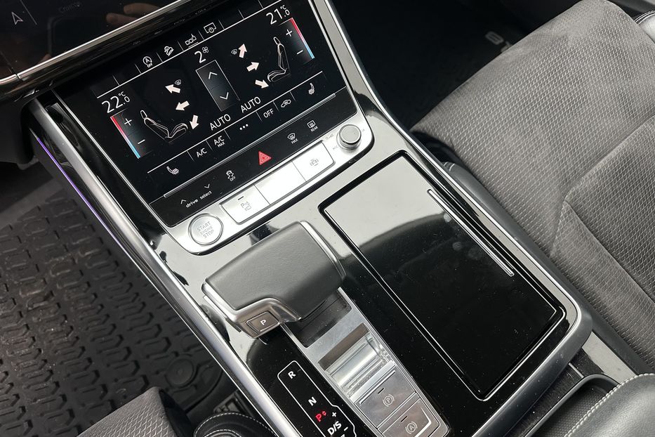 Продам Audi Q8 TDI Quattro 2019 года в Киеве