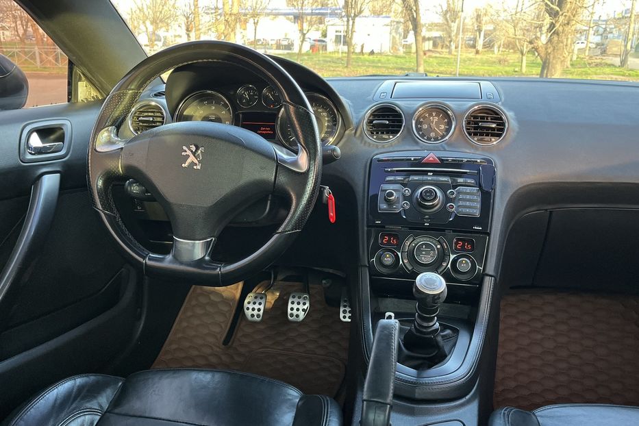 Продам Peugeot RCZ FULL TDI 2010 года в Николаеве
