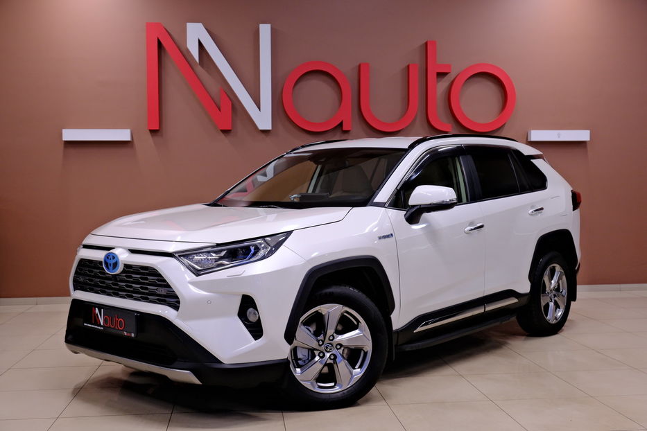 Продам Toyota Rav 4 Hybrid 2019 года в Одессе