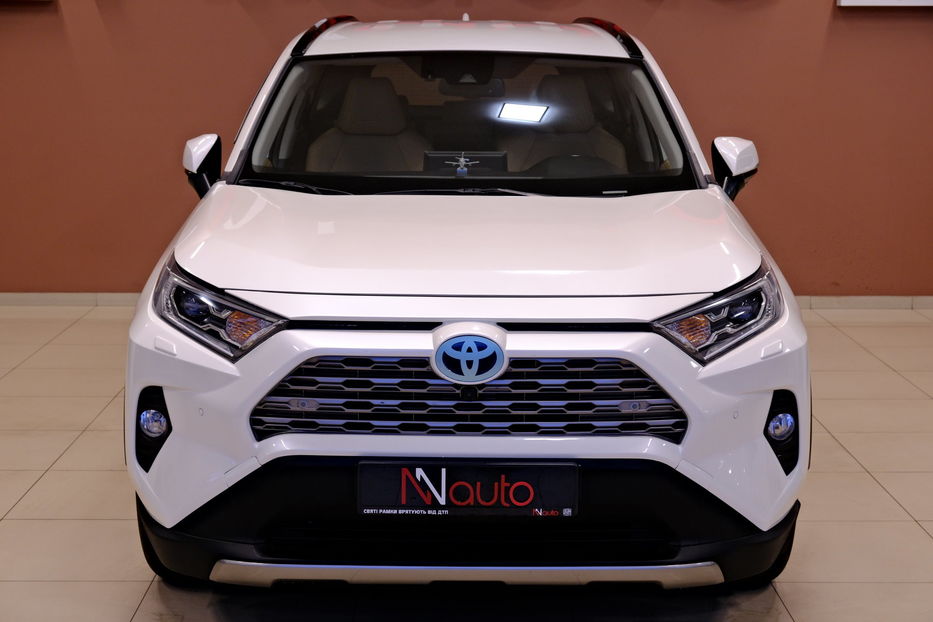 Продам Toyota Rav 4 Hybrid 2019 года в Одессе