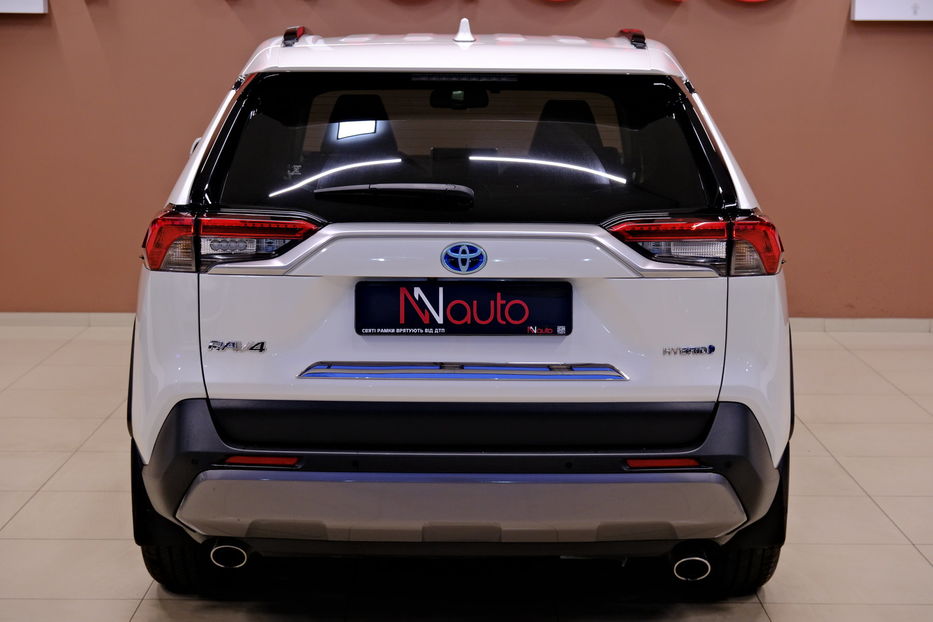 Продам Toyota Rav 4 Hybrid 2019 года в Одессе