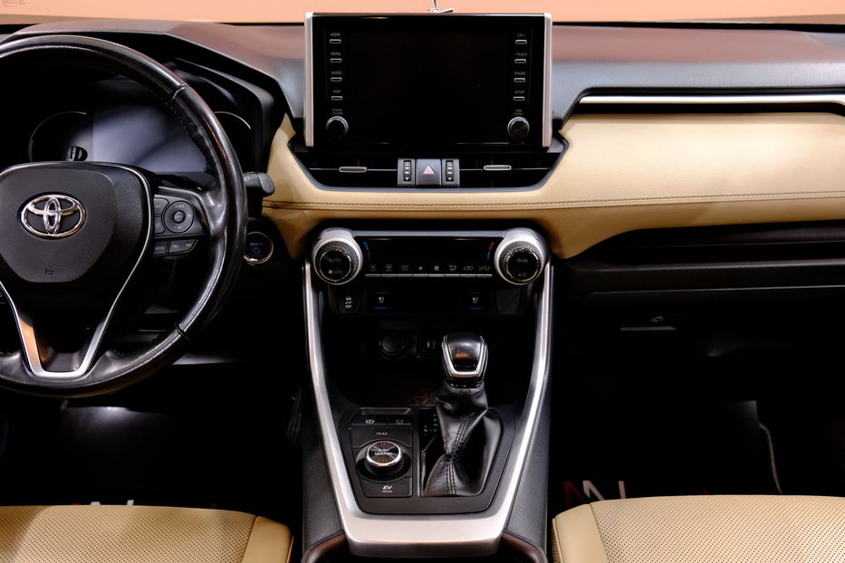 Продам Toyota Rav 4 Hybrid 2019 года в Одессе