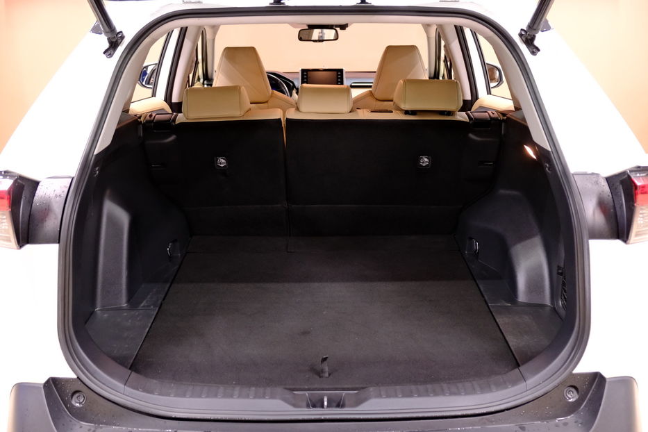 Продам Toyota Rav 4 Hybrid 2019 года в Одессе