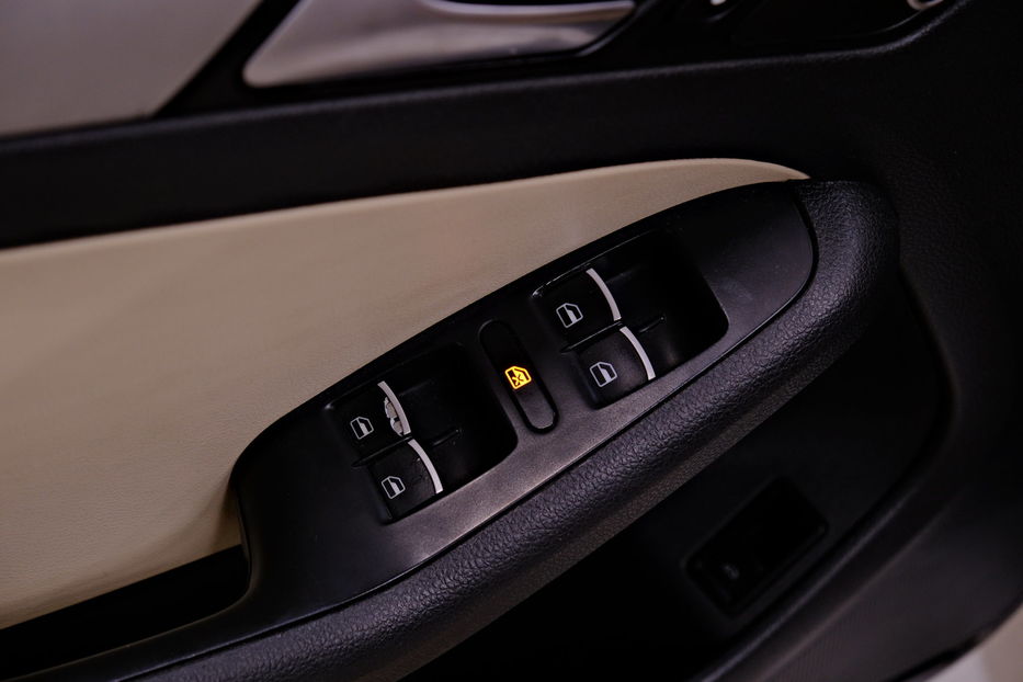 Продам Volkswagen Jetta 2012 года в Одессе