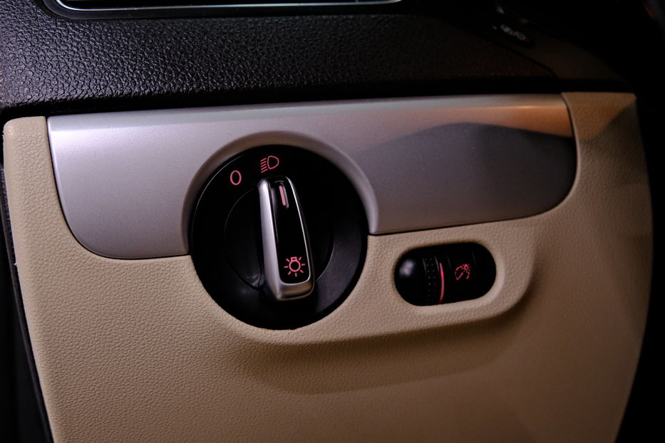 Продам Volkswagen Jetta 2012 года в Одессе