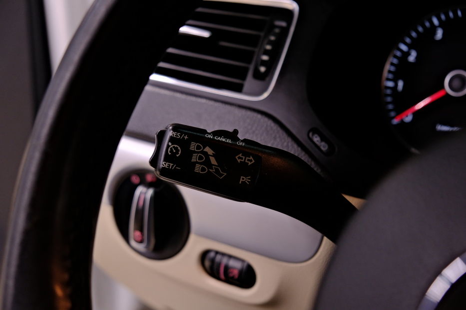 Продам Volkswagen Jetta 2012 года в Одессе