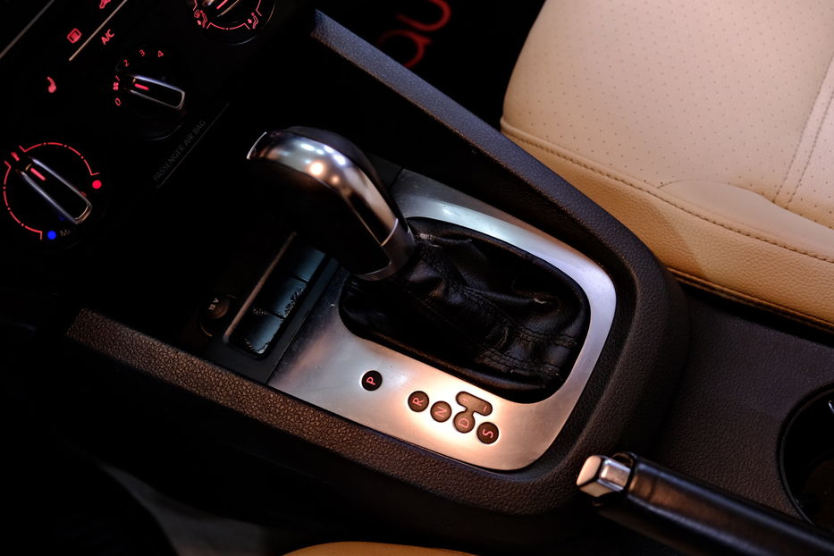 Продам Volkswagen Jetta 2012 года в Одессе