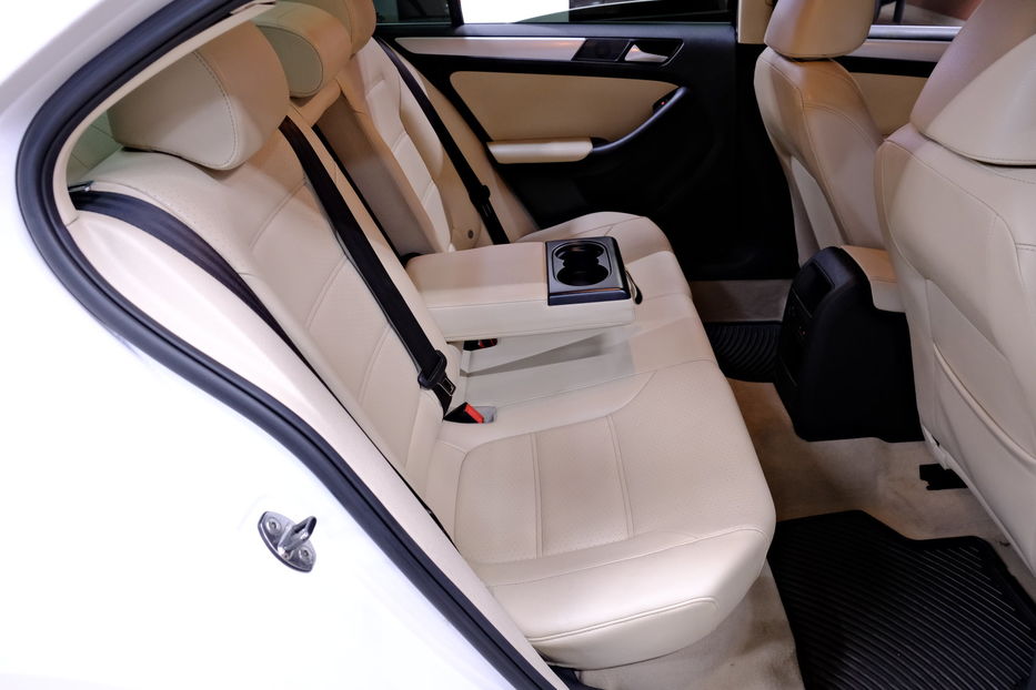 Продам Volkswagen Jetta 2012 года в Одессе