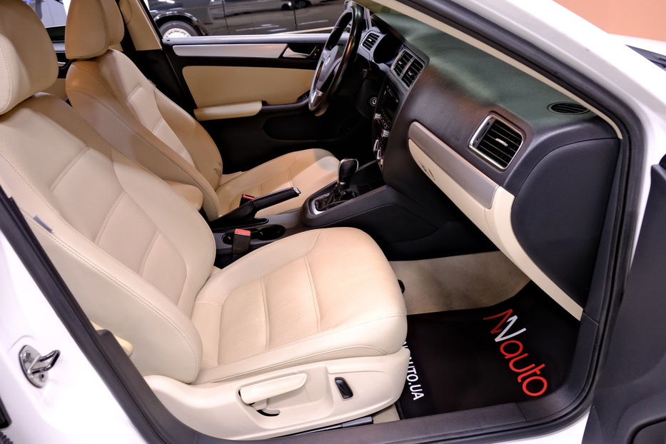 Продам Volkswagen Jetta 2012 года в Одессе