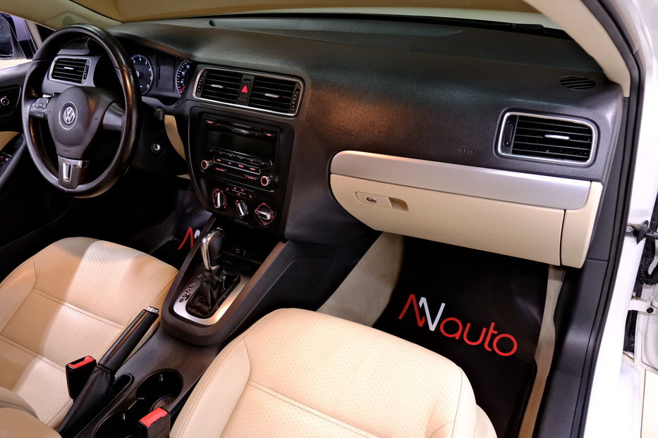 Продам Volkswagen Jetta 2012 года в Одессе