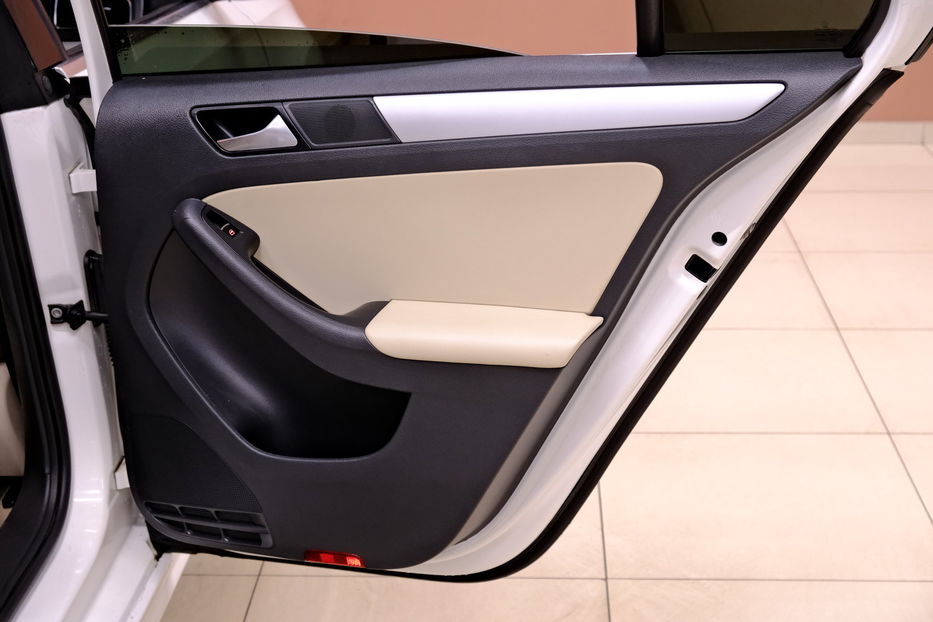 Продам Volkswagen Jetta 2012 года в Одессе