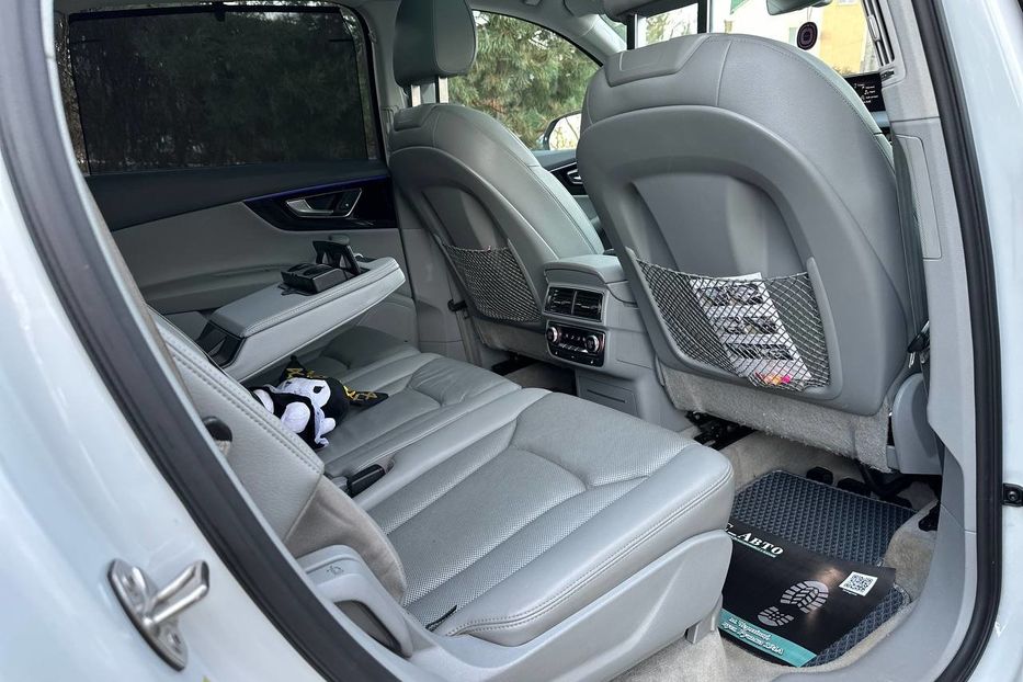 Продам Audi Q7 Prestige 2017 года в Черновцах