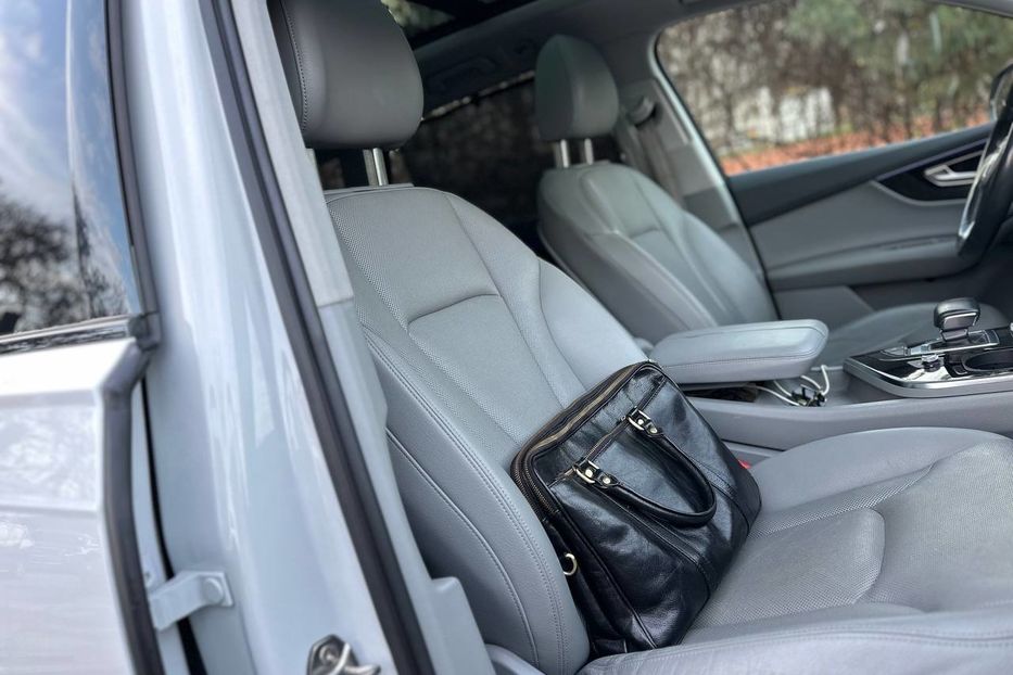 Продам Audi Q7 Prestige 2017 года в Черновцах