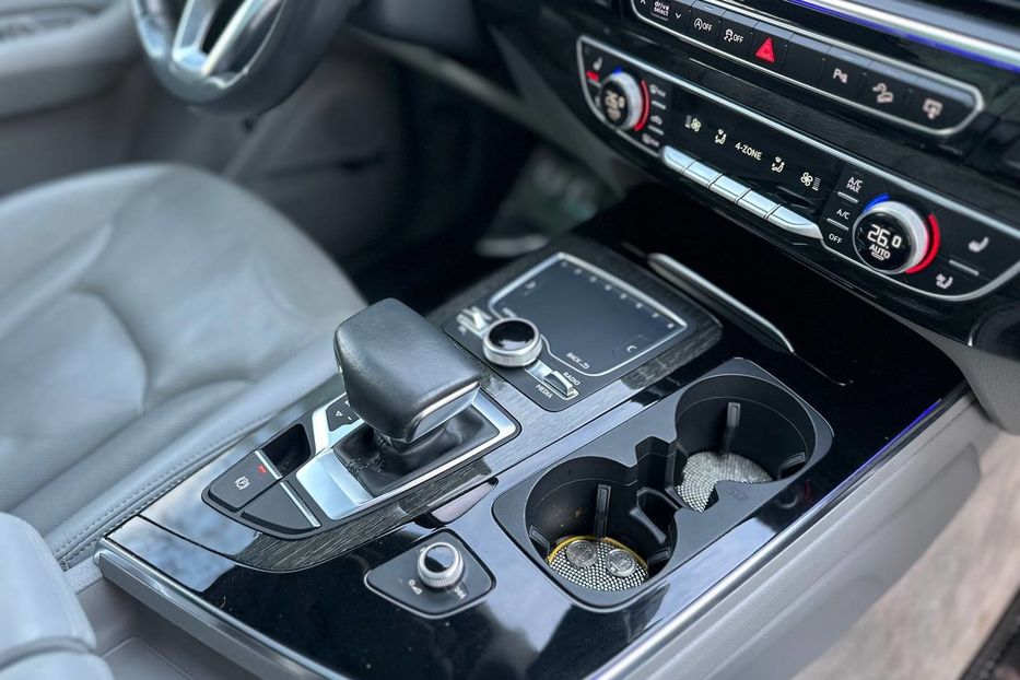 Продам Audi Q7 Prestige 2017 года в Черновцах