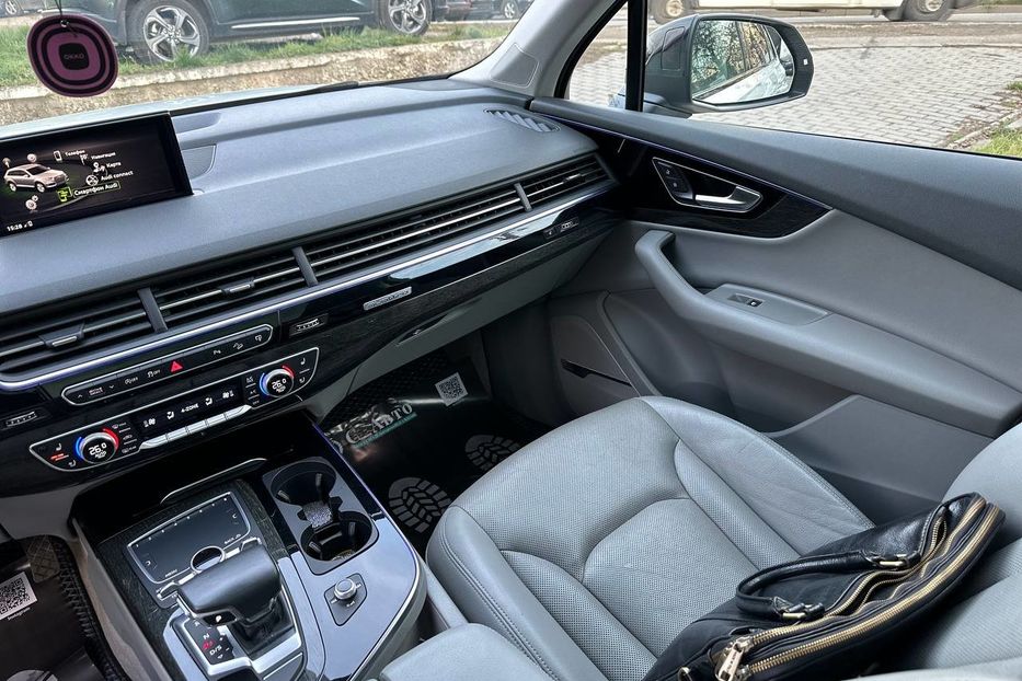 Продам Audi Q7 Prestige 2017 года в Черновцах