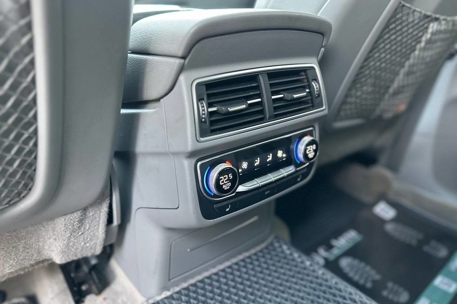 Продам Audi Q7 Prestige 2017 года в Черновцах