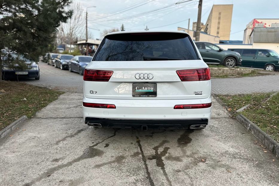 Продам Audi Q7 Prestige 2017 года в Черновцах