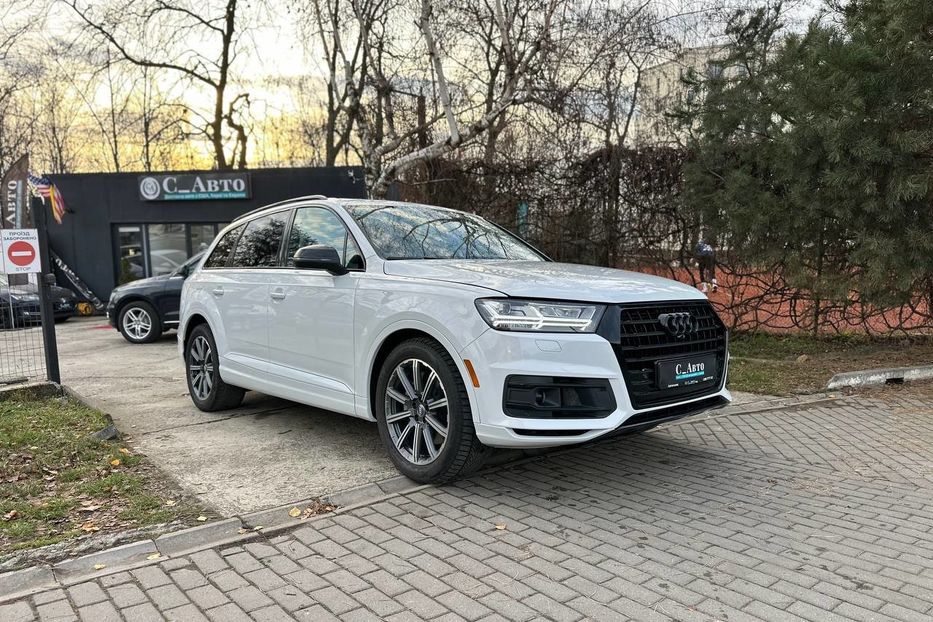 Продам Audi Q7 Prestige 2017 года в Черновцах