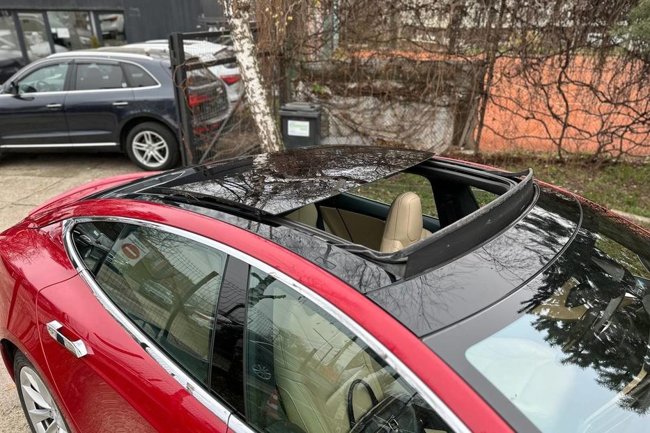 Продам Tesla Model S 75D 2016 года в Черновцах