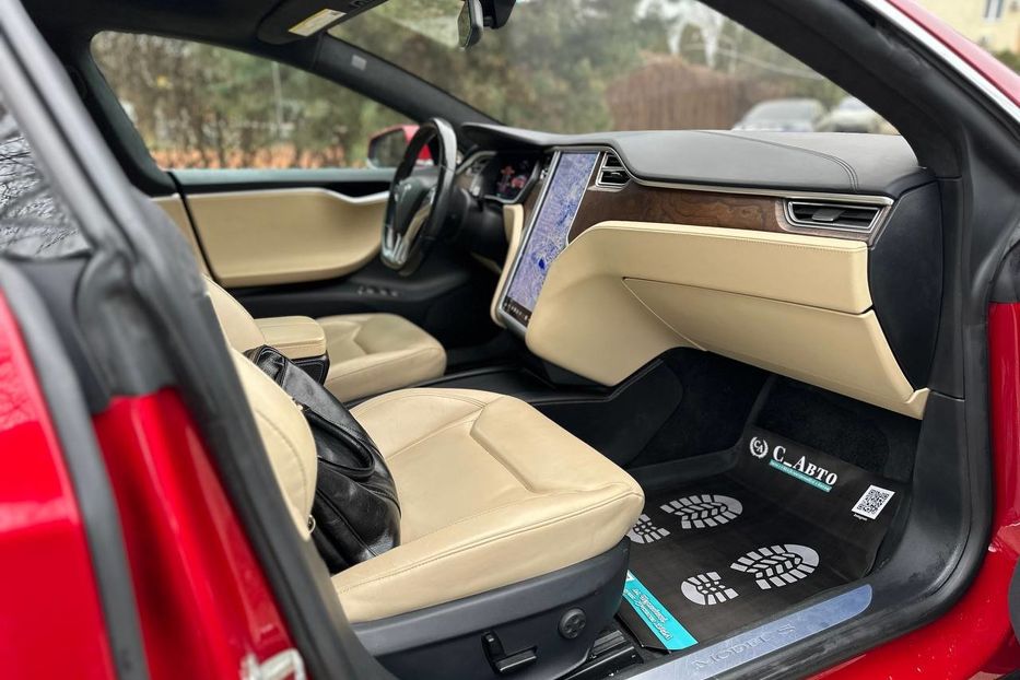 Продам Tesla Model S 75D 2016 года в Черновцах