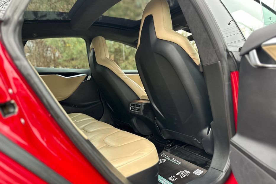 Продам Tesla Model S 75D 2016 года в Черновцах