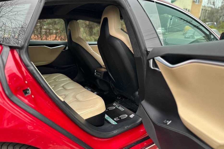 Продам Tesla Model S 75D 2016 года в Черновцах