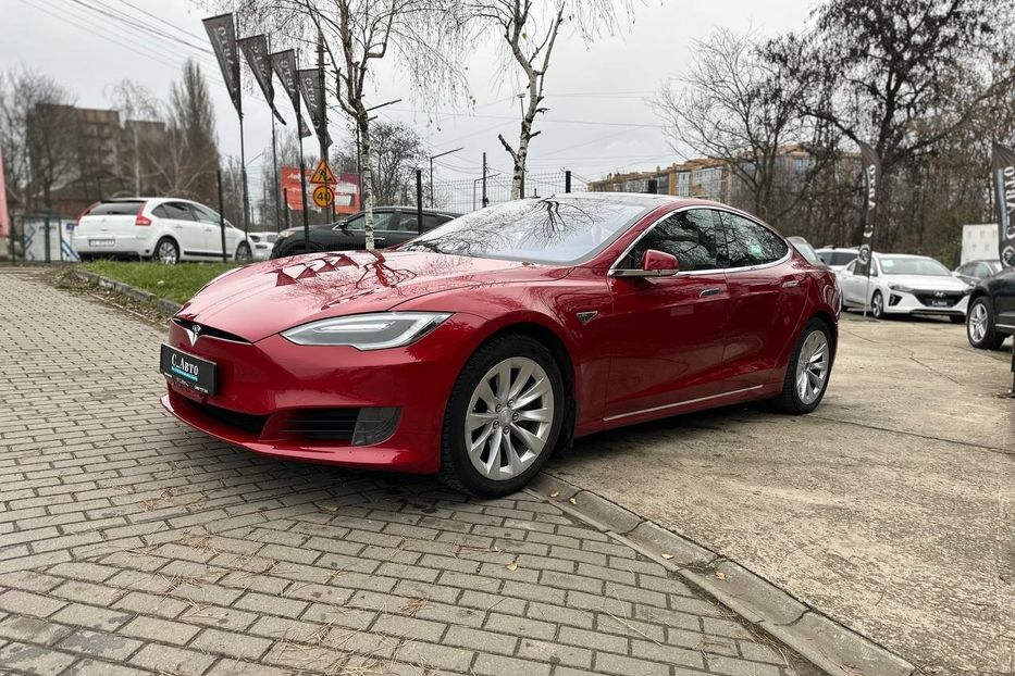 Продам Tesla Model S 75D 2016 года в Черновцах