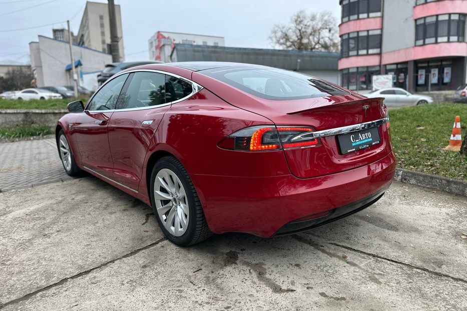 Продам Tesla Model S 75D 2016 года в Черновцах