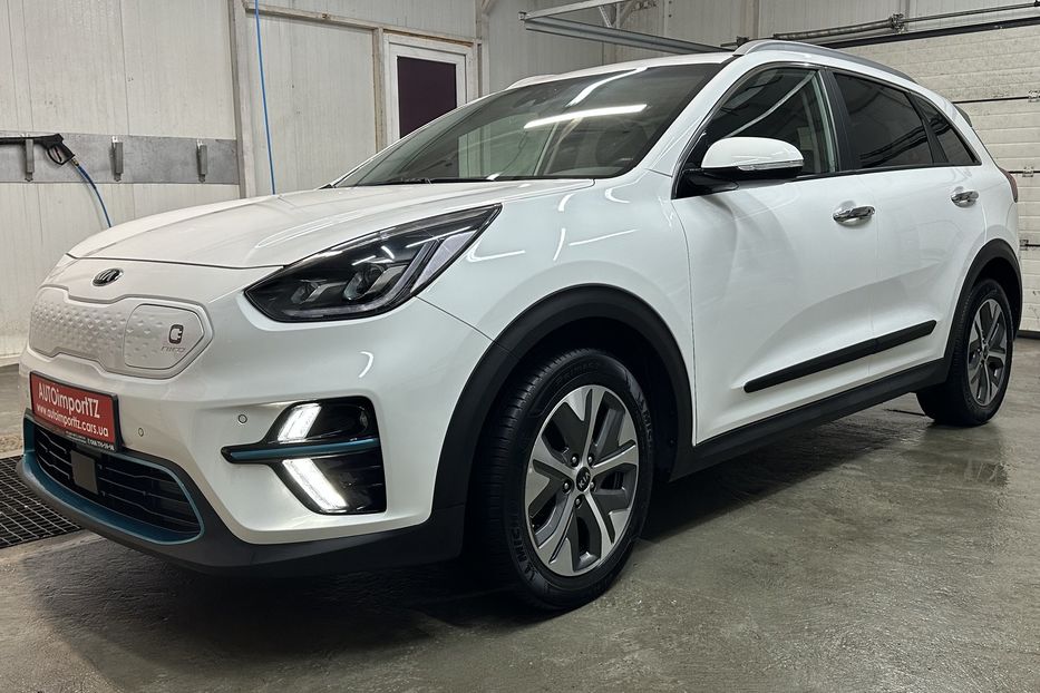 Продам Kia Niro 64 кВт Макс. комплектація! 2021 года в Львове