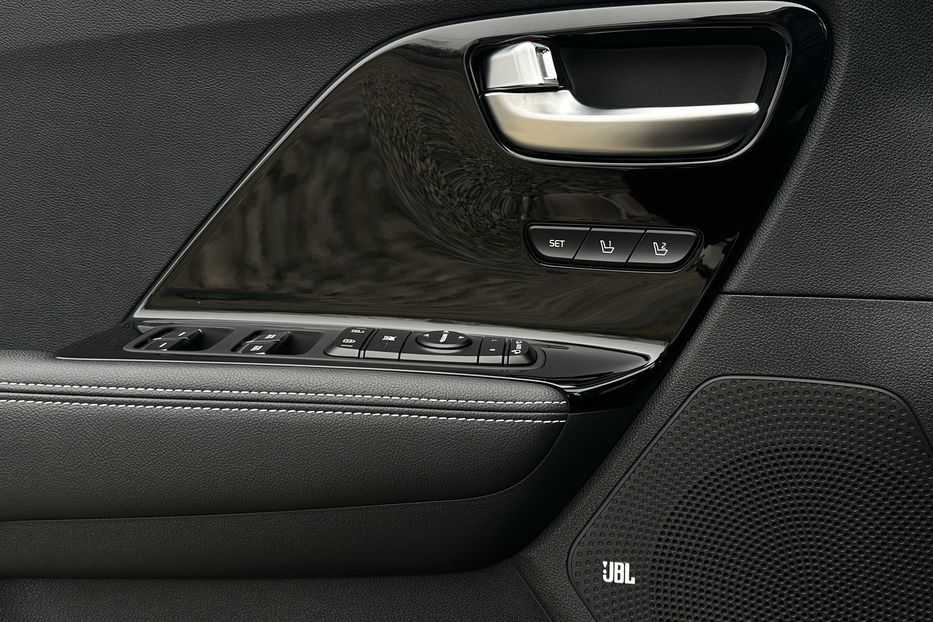 Продам Kia Niro 64 кВт Макс. комплектація! 2021 года в Львове