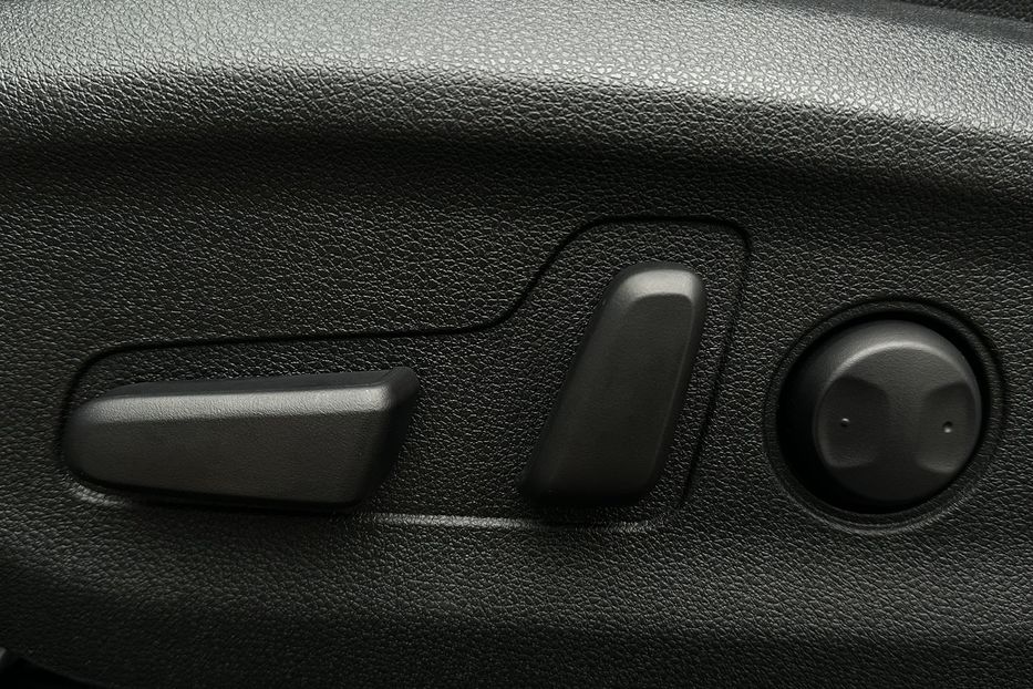 Продам Kia Niro 64 кВт Макс. комплектація! 2021 года в Львове