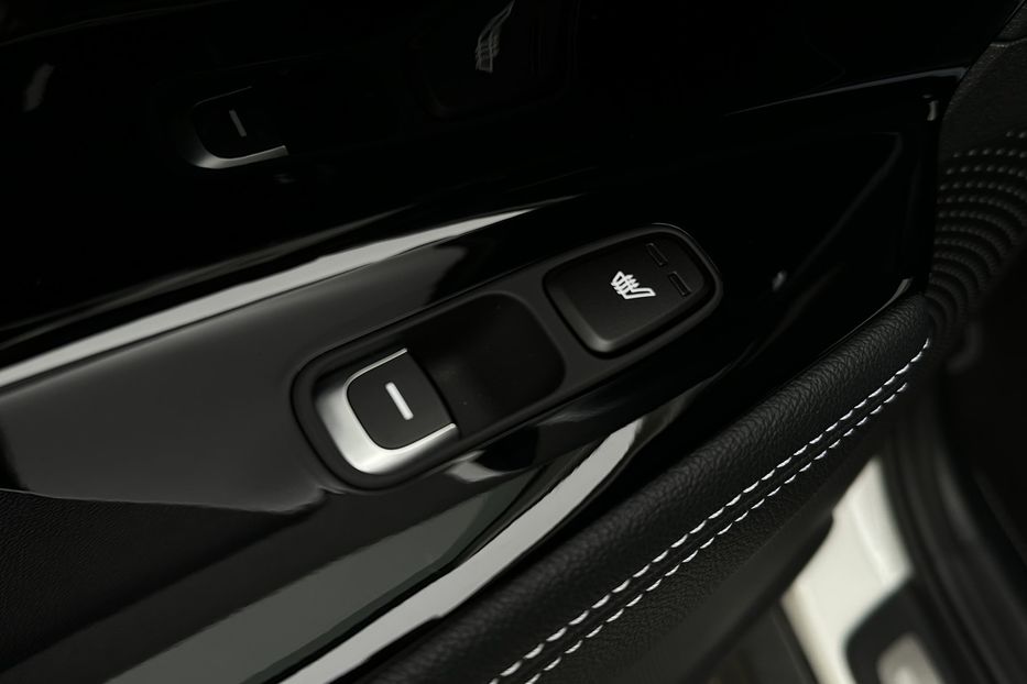 Продам Kia Niro 64 кВт Макс. комплектація! 2021 года в Львове