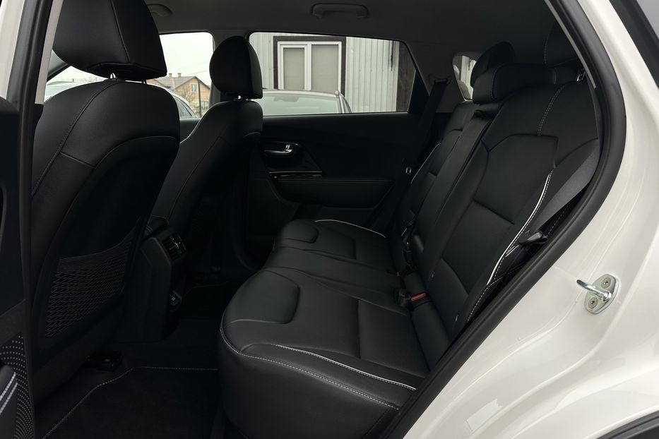 Продам Kia Niro 64 кВт Макс. комплектація! 2021 года в Львове