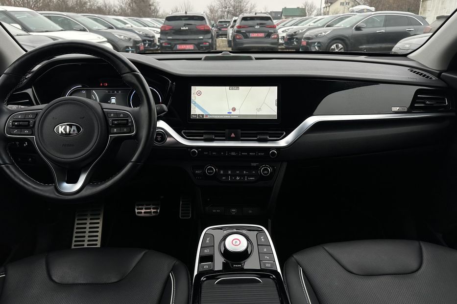 Продам Kia Niro 64 кВт Макс. комплектація! 2021 года в Львове
